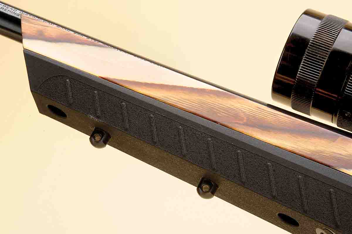 The forend’s shape adds a touch of class to the rifle stock.